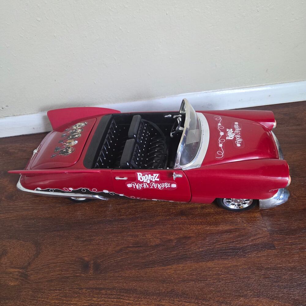 Vintage 2005 Original Bratz Rock Angelz Convertible Cruiser Working Lights Music
